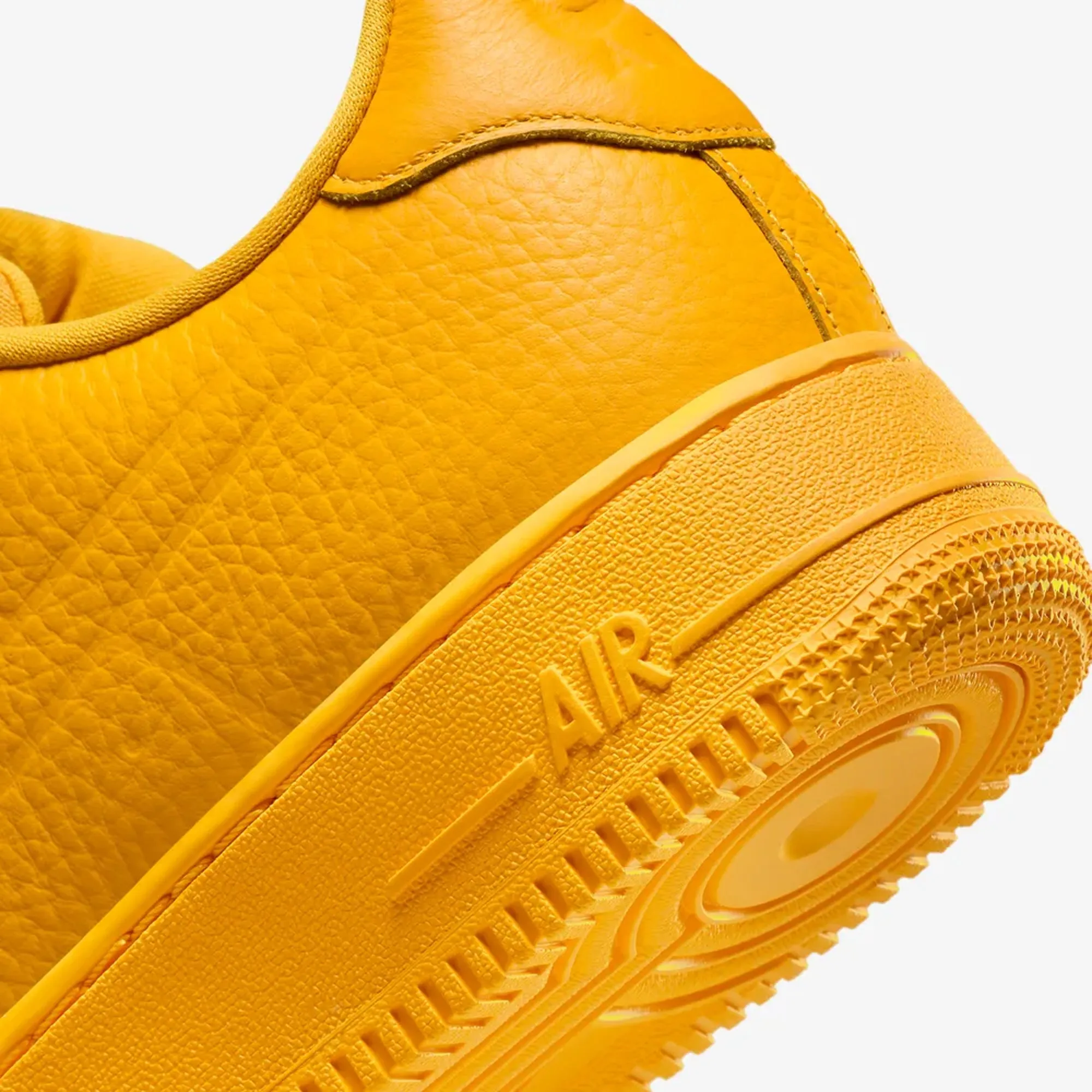 AIR FORCE 1 '07 PRO-TECH 'UNIVERSITY GOLD/UNIVERSITY GOLD'