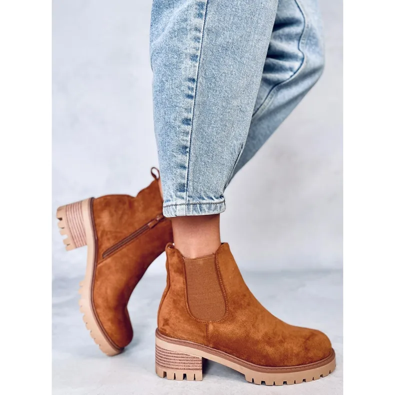 Bria Camel Chelsea boots brown