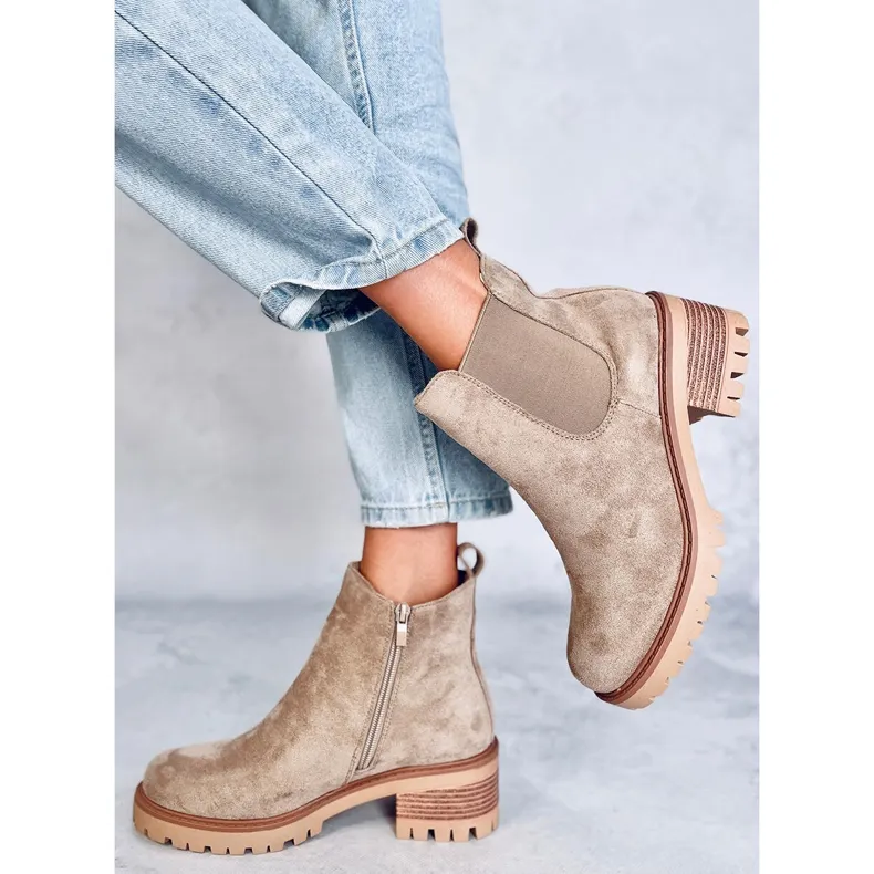 Bria Khaki Chelsea boots beige