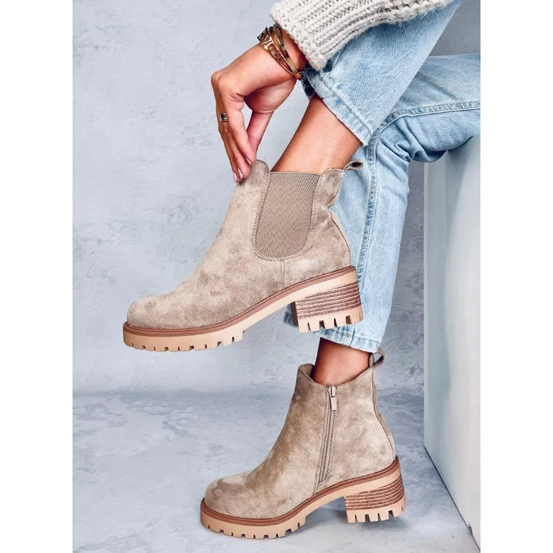 Bria Khaki Chelsea boots beige