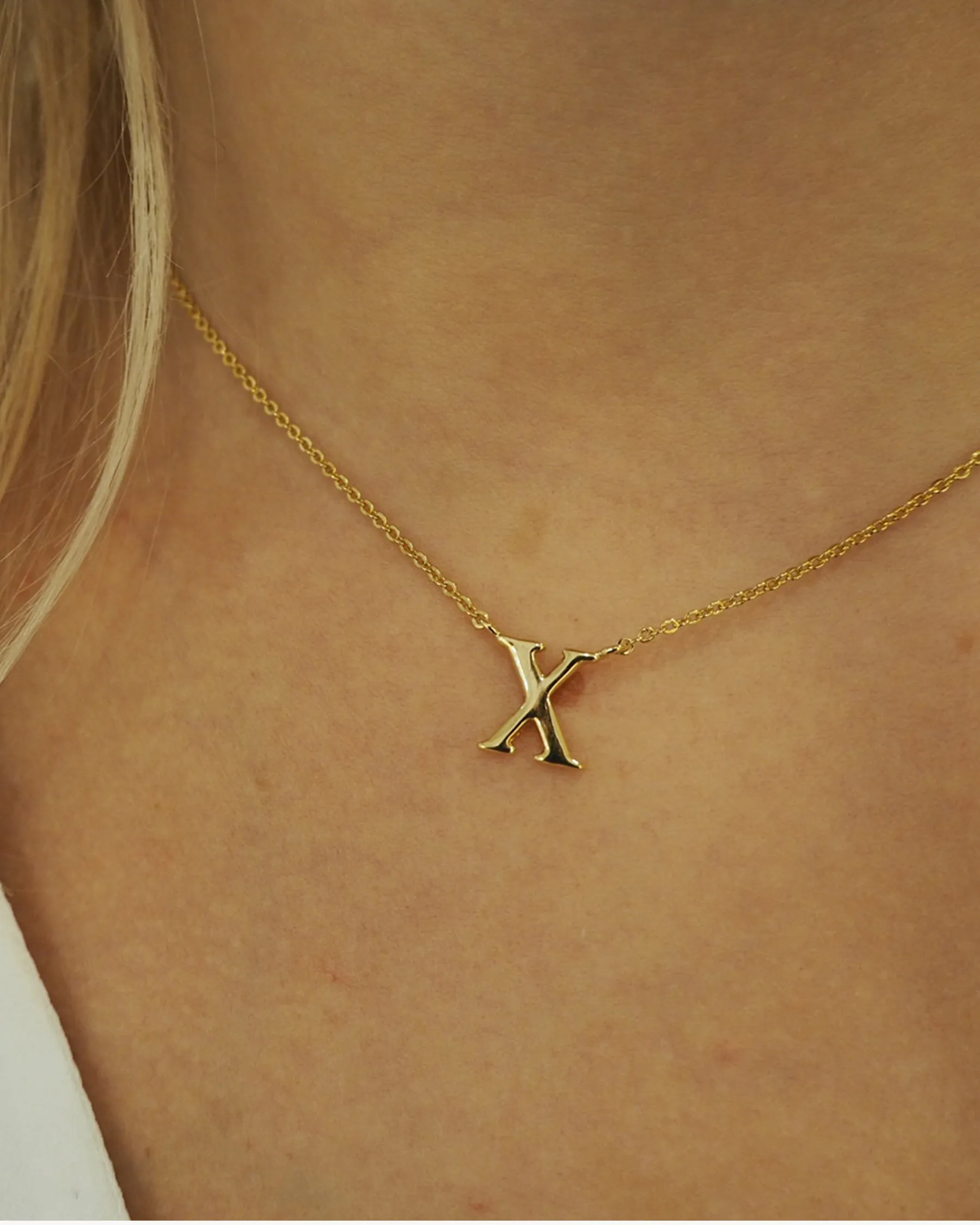 Collar Letra X
