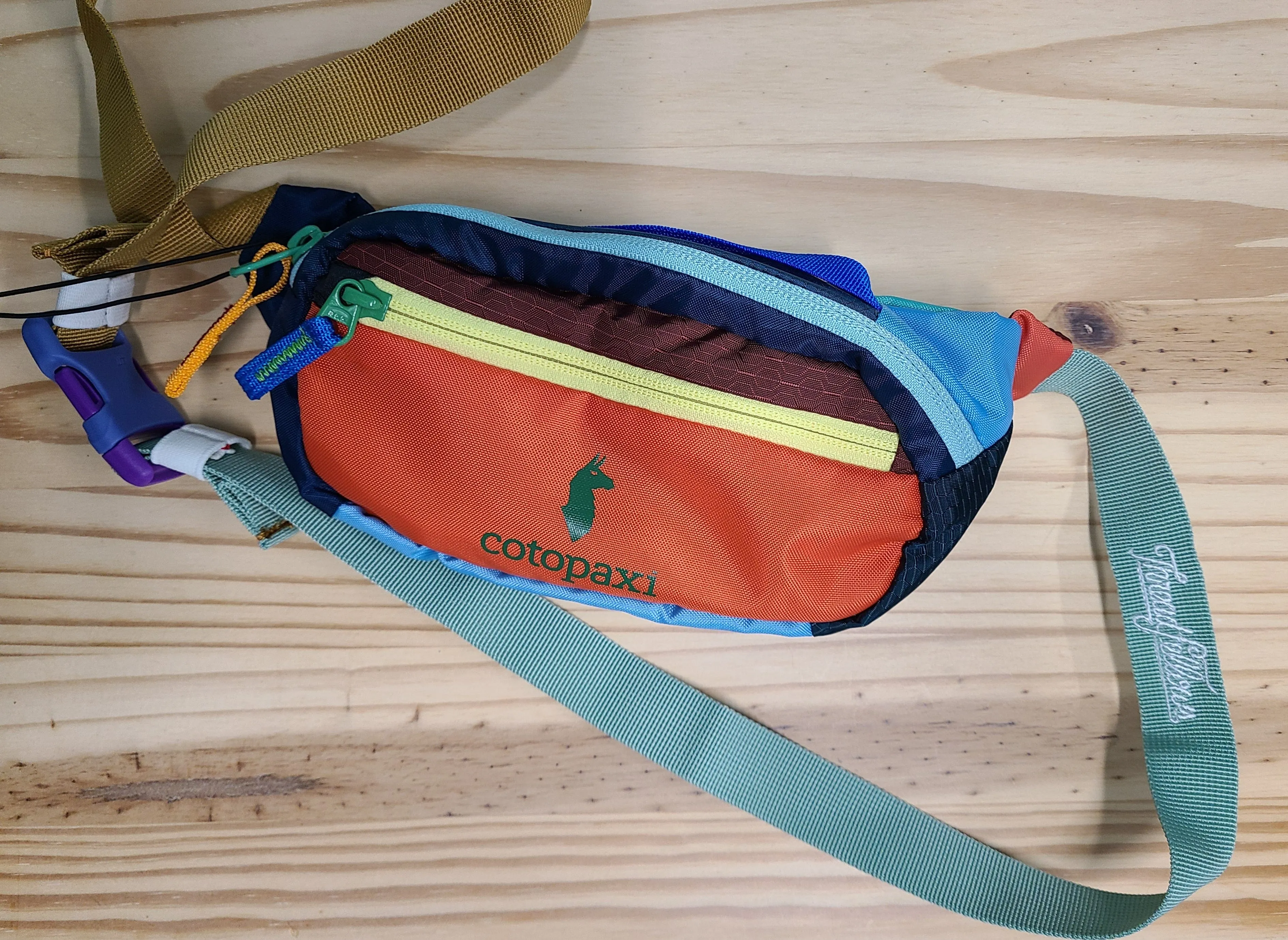 Cotopaxi - Kapai 1.5L Hip Pack - Del Día