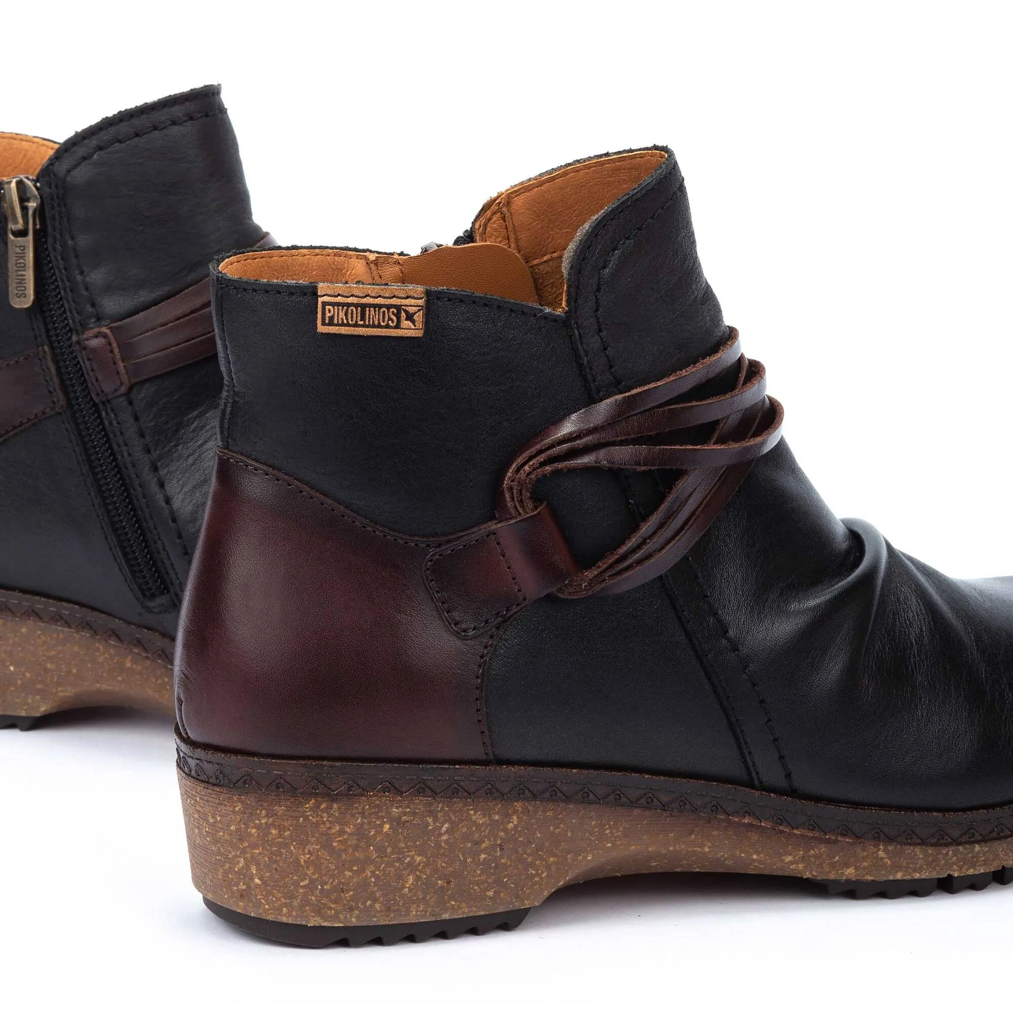 GRANADA Short ankle boots