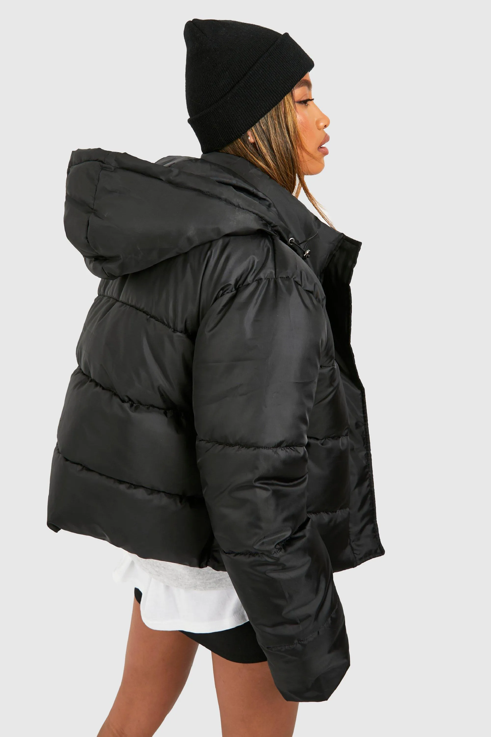 Jackets & Coats | Badge Detail Hooded Puffer Jacket | boohoo